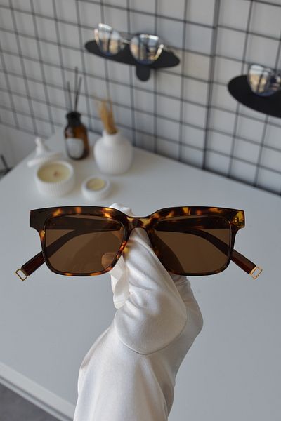 LOOKUP Uv400 Protection Sunglasses - Quality Glass and Frame Hinged