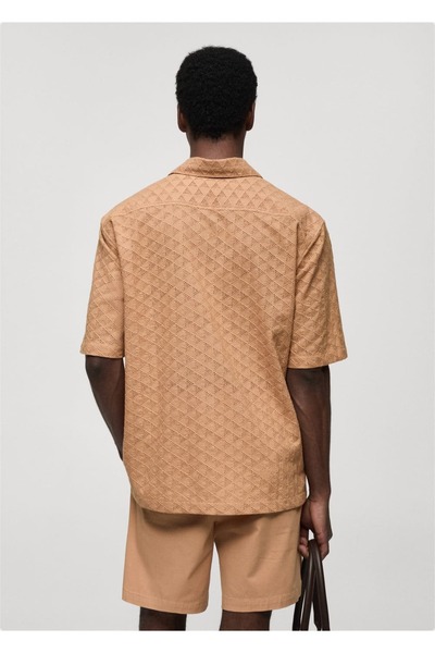 MANGO Man %100 pamuklu işlemeli gömlek