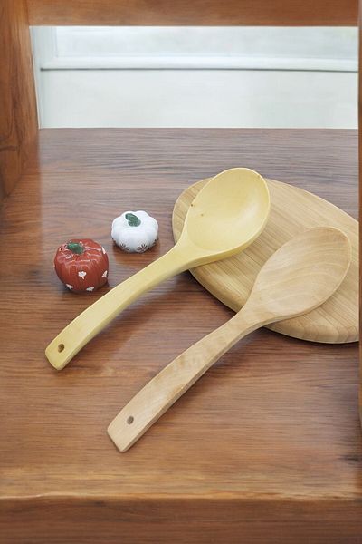 küche haus السلع المحلية الطبيعية المصنوعة يدويًا - ملعقة أرز خشبية ومغرفة