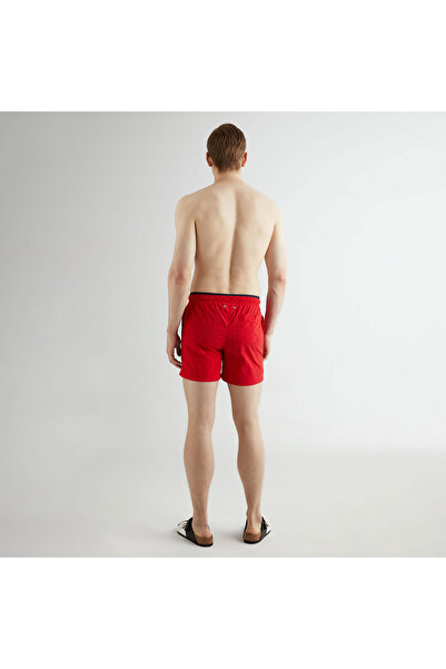 Gant Erkek Kırmızı Regular Fit Mayo Şort