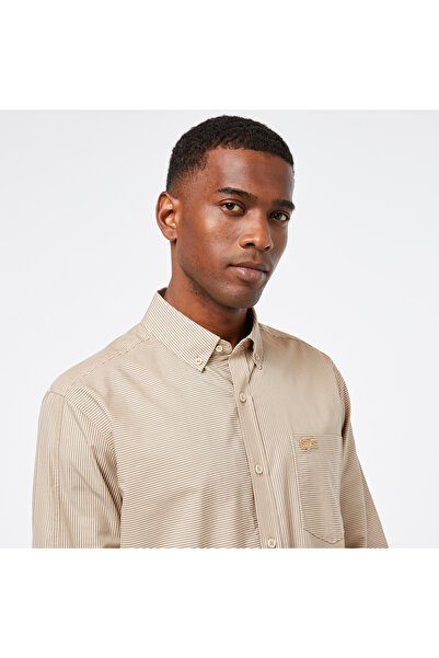 Lacoste Erkek Relaxed Fit Düğmeli Yaka Çizgili Bej Gömlek