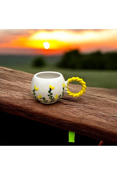 SeraCEY Bubble Knitting Handle Embossed Ivy Flower Pattern Handmade Ceramic Mug