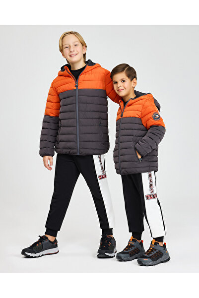 SKECHERS B Верхній одяг Утеплена куртка Великий хлопчик Рожева куртка SK24201...