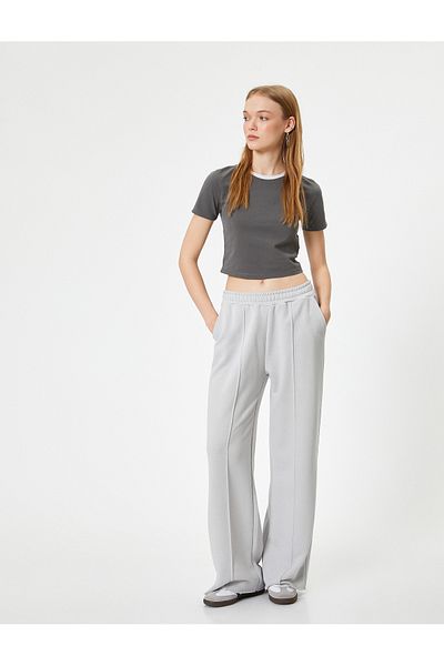 Koton Crew Neck Lycra Slim Fit Crop T-Shirt - Back Printed