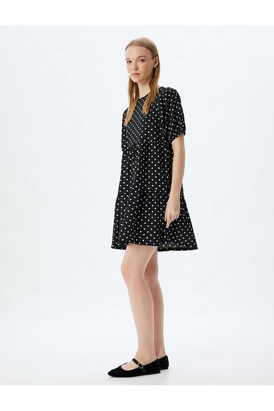 Koton Mini Polka Dot Lagenkleid mit Ballonärmeln - Rundhals
