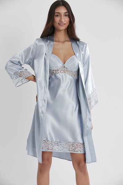 Pierre Cardin Set cămașă de noapte și halat de toaletă din dantelă din satin - 4075