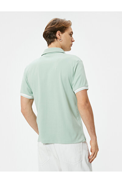 Koton Slim Fit T-Shirt mit Polokragen und Knopfleiste