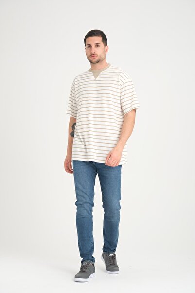 Valiberta T-Shirt Oversize με ρίγες σε χρώμα Sand Beige - Λεπτομέρεια γιακά φακέλου