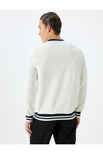 Koton College Embroidered Crew Neck mikina - Interlock Cotton Blend