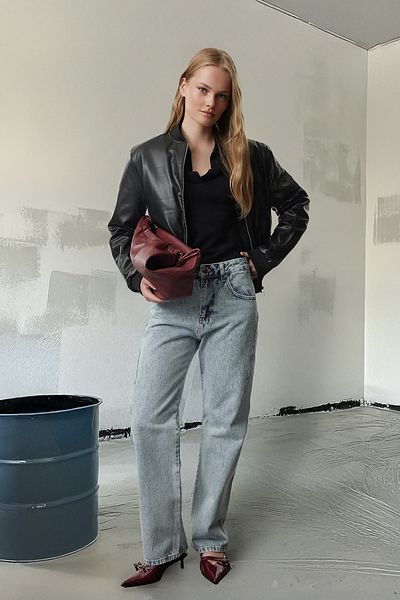 Trendyol Collection Blugi largi cu barrel cu talie înaltă - TWOAW25JE00293