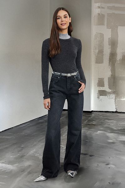 Trendyol Collection Jeansy z wysokim stanem i szerokimi nogawkami w kolorze czarnym - TWOAW25JE00179
