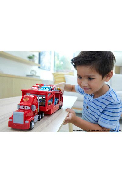 CARS Mack Transporter​ - HDN03