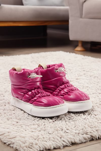 TRENDYOL SHOES Fukszia varrás részletes, rugalmas talpú kislány gyerek gyerek otthoni csizma TAKAW25ER00011