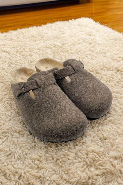 TRENDYOL SHOES Nerz Pelz gefüttert Damen Sabo Hausschuhe TAKAW25ER00010