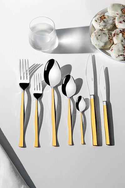 Nehir Elegant Gold Plain 12 Person 89 Piece Leather Boxed Fork Spoon Knife Set