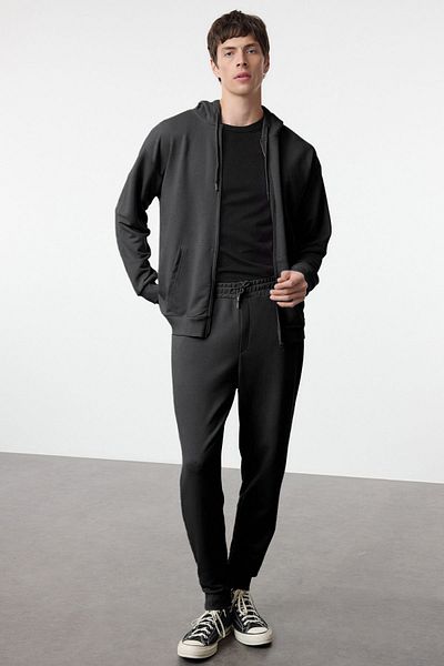 Trendyol Collection Σετ αθλητικής φόρμας με κουκούλα Oversize - TMNAW25EM00000
