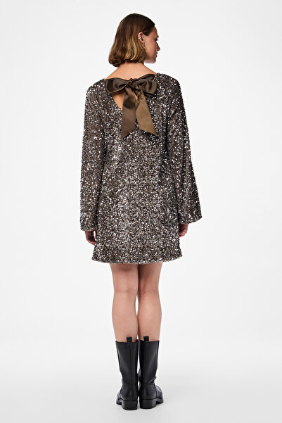 PIECES Rochie cu fundă cu spate adânc PCKAM LS - JRS BC