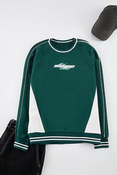 Trendyol Collection Σμαραγδένιο Πράσινο Oversize/Wide Cut Printed College Φούτερ χωρίς αναβάθμιση TMNAW25SW00145