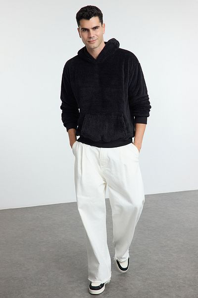 Trendyol Collection Черен овърсайз/широк базов топъл плюшен суичър с качулка Tmnaw25Sw00106