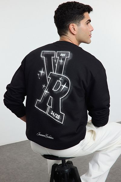 Trendyol Collection Черен извънгабаритен суичър с щампа с букви - Tmnaw25sw00161