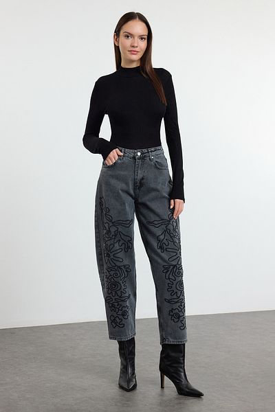 Trendyol Collection Anthracite Embroidered High Waist Balloon Jeans Twoaw25Je00224
