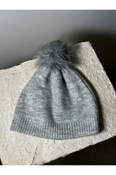 AKTEZ-EL Soft Winter Beanie with Gray Pompom - Women's Basic Model