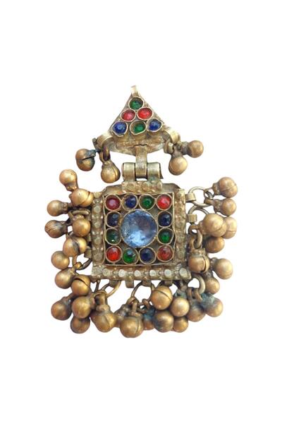 RENGARENG Orta asya göçebelerine ait kuchi sanatı el yapımı kare antik kolye ucu