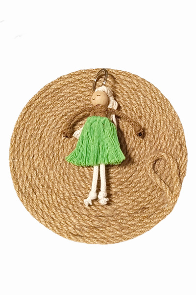 nftart.design سلسلة مفاتيح مكرامية محبوكة للفتيات مع تنورة خضراء/حلية حقيبة