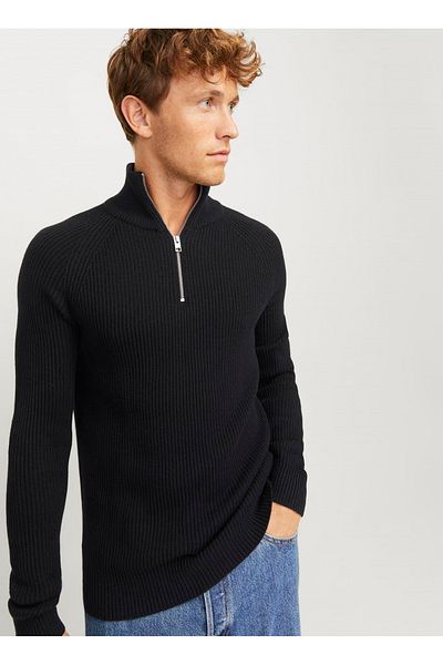 Jack & Jones Μαύρο ανδρικό πουλόβερ - Όρθιος γιακάς, κανονική εφαρμογή, μισό φερμουάρ, πλεκτό υλικό AW2