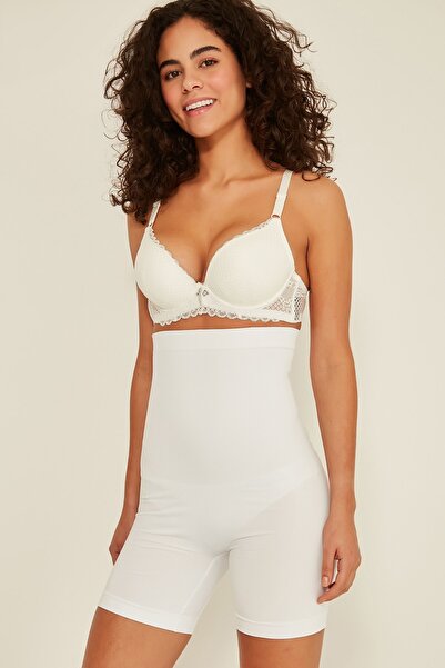 C&City C12007 magas derekú, rövid lábú fűző fehér