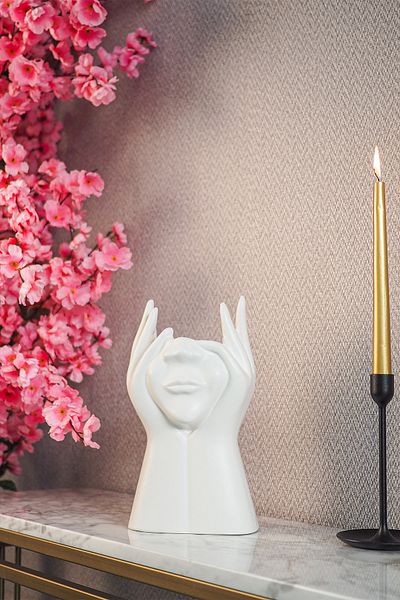 Ella's Design Studio Sofia Figurine Y30Cm - Decorative Abstract Face Vase Cream Flower Pot, New Home Gift
