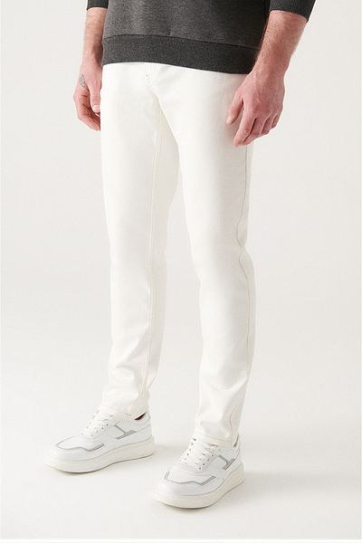 Avva Men's Ecru Straight Washed Lycra Jean Trousers A22Y3502