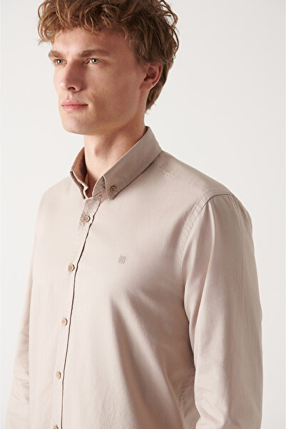 Avva Чоловіча бежева сорочка Oxford 100% бавовна з ґудзиковим коміром Regular Fit B002003