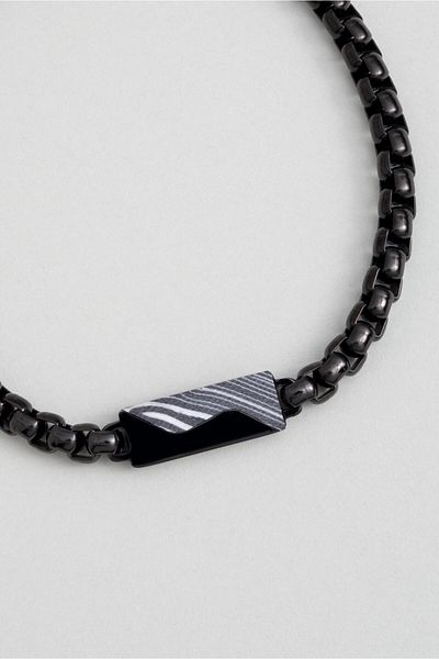 So CHIC... Carbon Fiber Detailed 22 cm Steel Men's Bracelet