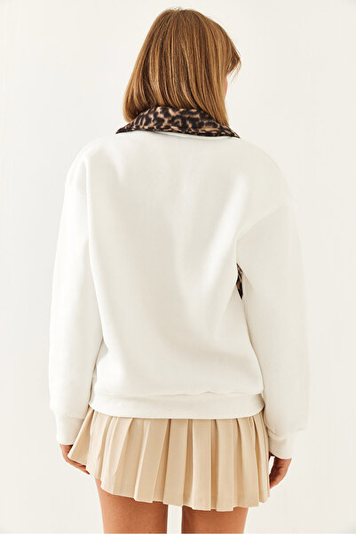 Bianco Lucci Kadın Yaka ve Ön Leopar Garnili Sweatshirt 6426 60351079