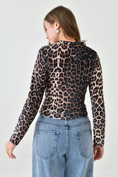 barış sülün lovebox Βελούδινη μπλούζα με μακρυμάνικη λαιμόκοψη με λεοπάρ - 1230