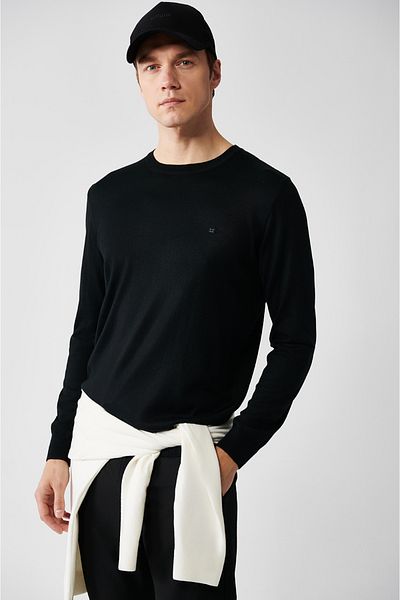 Avva Schwarzer Wollstrickpullover mit Rundhalsausschnitt für Herren B 005013