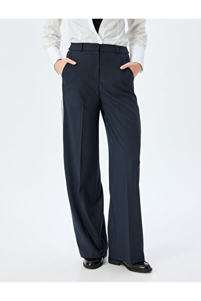 Koton Cepli Yanları Şerit Detaylı Düz Bol Paça Kumaş Pantolon