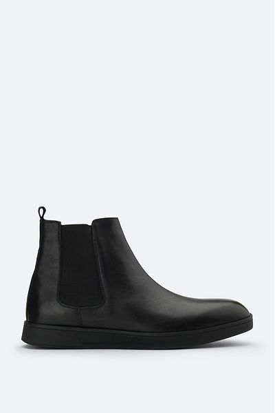 Avva Men's Black 100% Leather Flexible Sole Chelsea Boots A32y8028