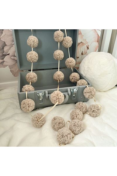 PAMUKA Beige Tulle Mini Pompom Banner