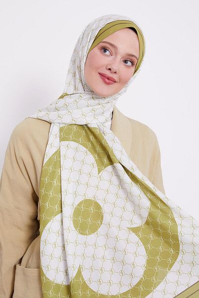 Levidor Oil Green L Pattern Love Shawl