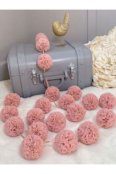 PAMUKA Tulle Mini Pompom Banner Blush
