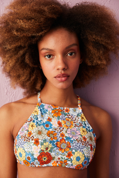 Penti Çok Renkli Oriole Çiçek Desenli Halter Bikini Üst