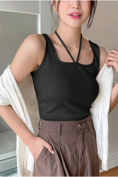 Lenezza Bluză crop top cu bretele negre pentru femei