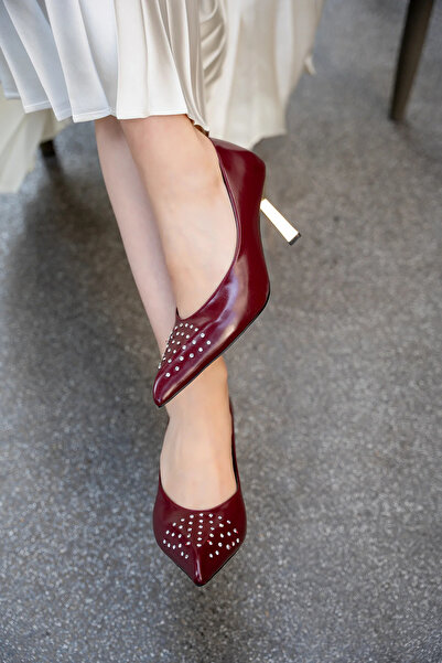 LAMİNTA Secret Bordo Metal Üçgen Topuklu Taş Detaylı  Kadın Topuklu Ayakkabı