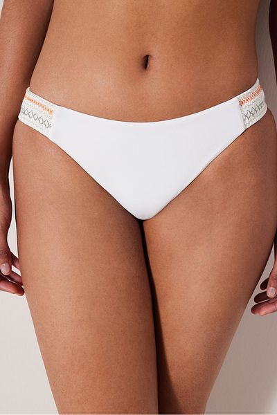 Penti Opal Side Embroidered Off-White Bikini Bottom
