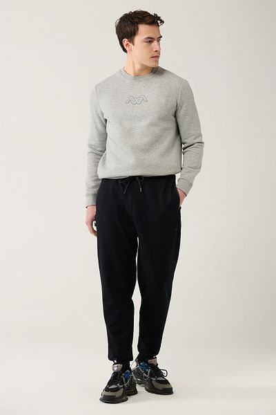 Avva Schwarzer Herren-Jogger B mit Reißverschluss 003402