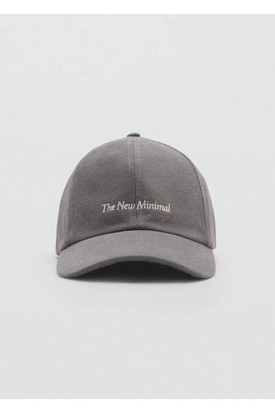 MANGO Woman Hut mit gesticktem Text