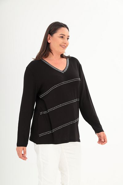 Şans Women's Plus Size Black Collar and Front Stone Print Detailed Blouse 65N38428