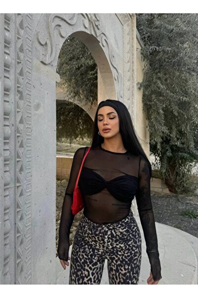Les Séduisantes c.a. Tulle Self Cropped Blouse